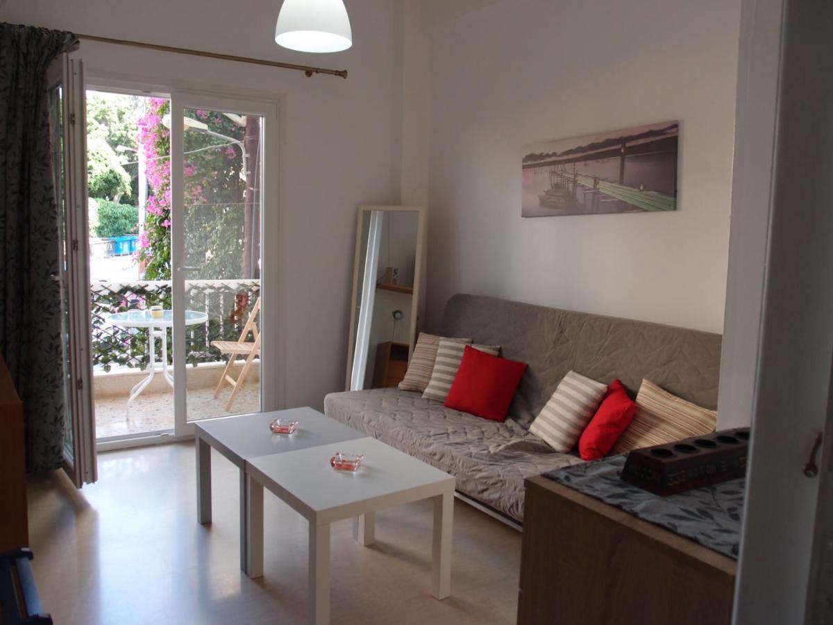 Apartment In The Heart Of Heraklion Exterior photo